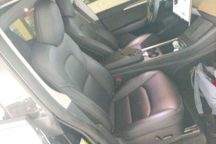 Used Tesla Model Y 2022 Rear-Wheel-Drive Version