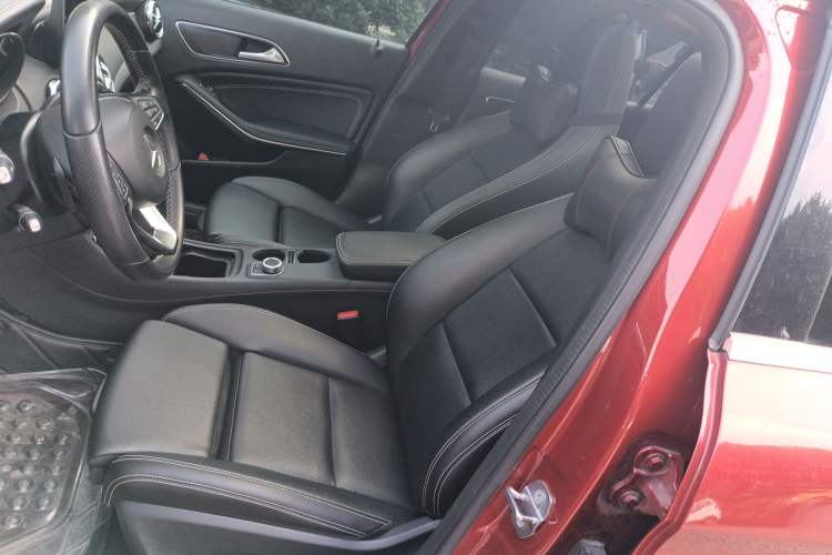 Used Mercedes-Benz GLA 2018 GLA 200 Fashion Model
