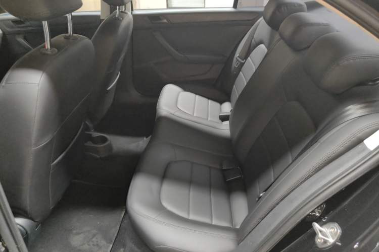 Used Volkswagen Santana 2021 1.5L Automatic Fashion Edition
