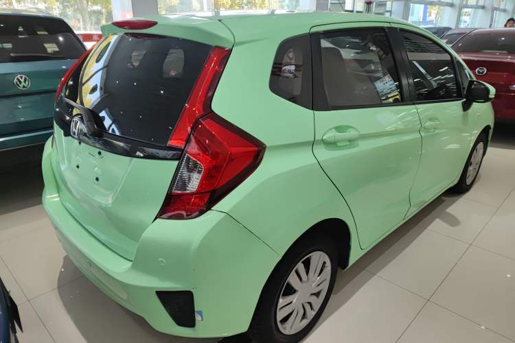 Used Honda Fit 2014 1.5L LX CVT Comfort Model
