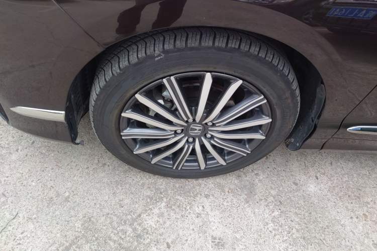 Used Honda Elysion 2022 2.0L eHEV Luxury Edition
