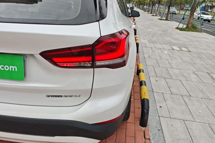 Used BMW X1 2021 sDrive25Li Leading Model
