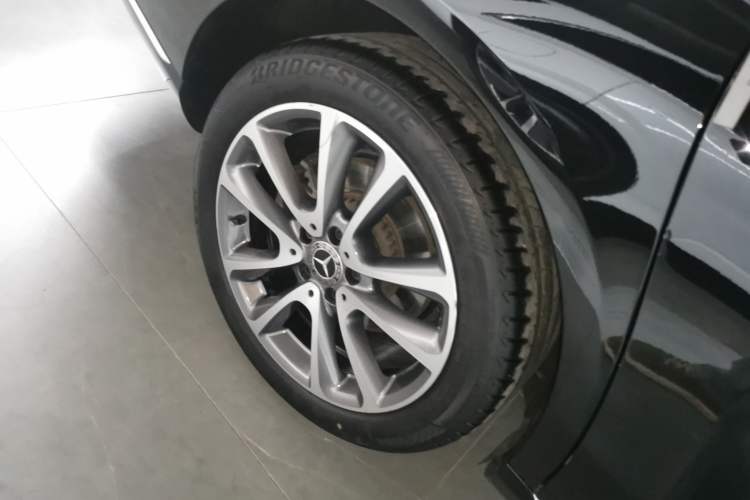 Used Mercedes-Benz E-Class 2019 E 300 L Luxury Model
