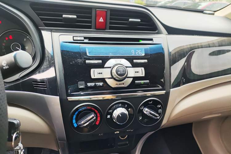 Used Honda Crider 2013 1.8L automatic comfort version