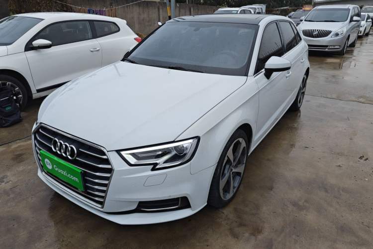 Used Audi A3 2020 Restyled Sportback 35 TFSI Entry-Level China VI Emission Standard
