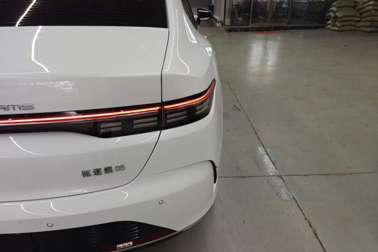 Used BYD Destroyer 05 2024 HONOR Edition DM-i 55KM Luxury Model
