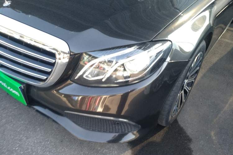 Used Mercedes-Benz E-Class 2018 Facelift E 200 L Sport 4MATIC