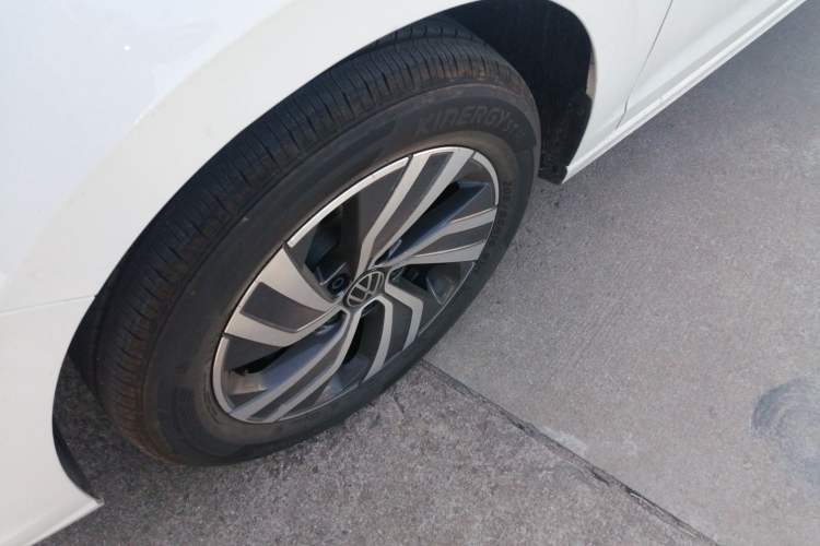 Used Volkswagen Bora 
