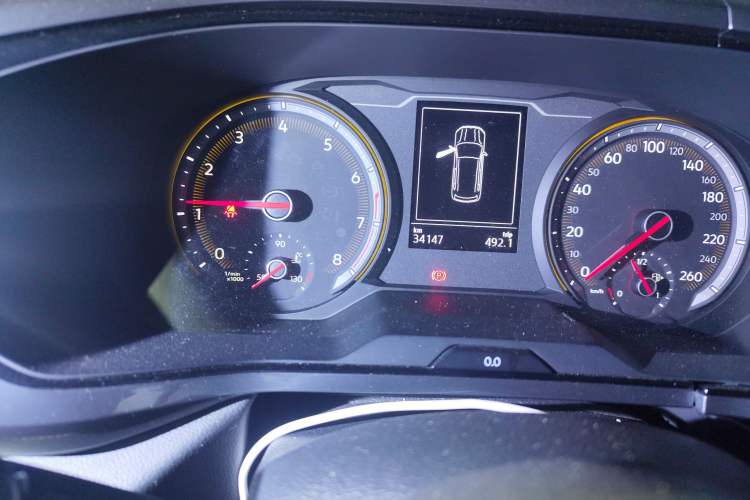 Used Volkswagen Tharu 2019 280TSI Two-Wheel Drive R-Line China VI Standard
