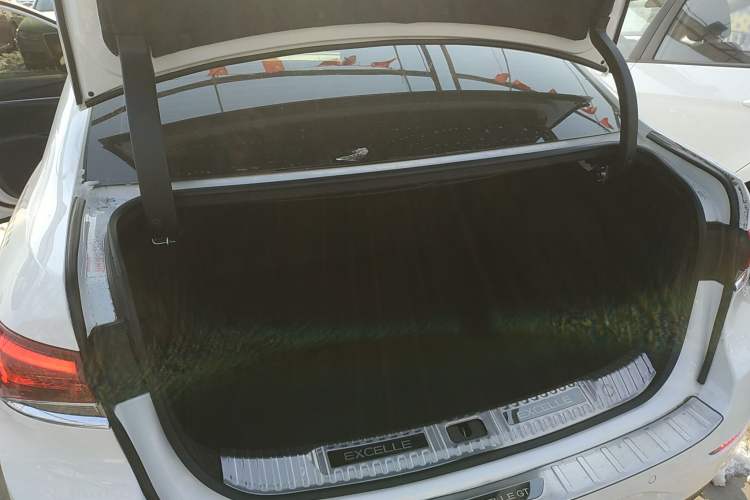 Used Buick GT 2021 Revised Version 1.3T Automatic Mild Hybrid Elite Edition