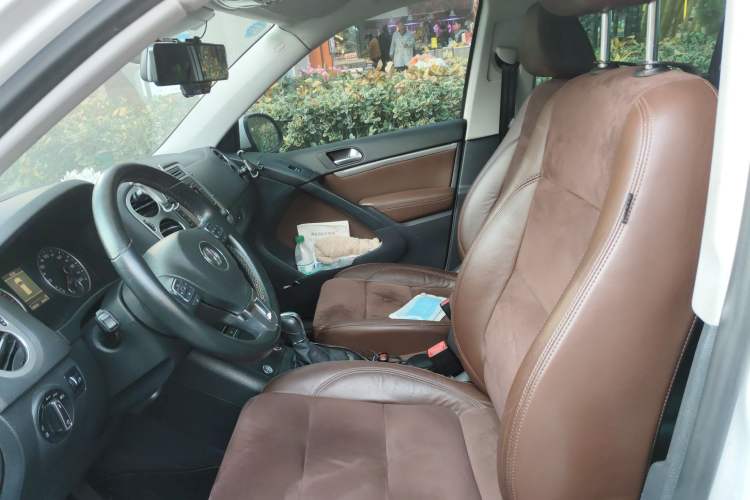 Used Volkswagen Tiguan 2013 2.0 TSI Automatic All-Wheel-Drive Flagship Edition
