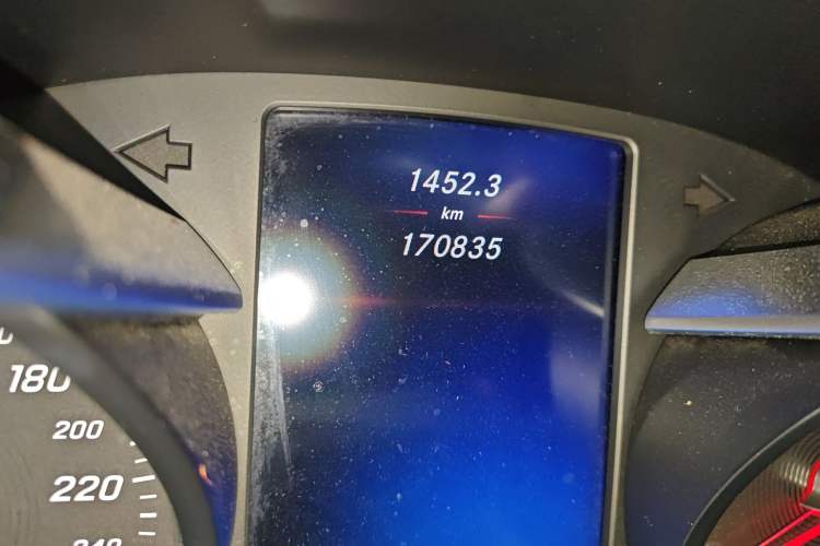 Used Mercedes-Benz C-Class 2017 C 180 L Sport Edition
