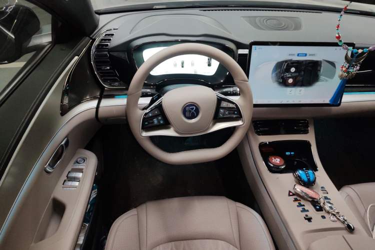 Used BYD Han 2025 DM-i Smart Drive 125KM Elite Model
