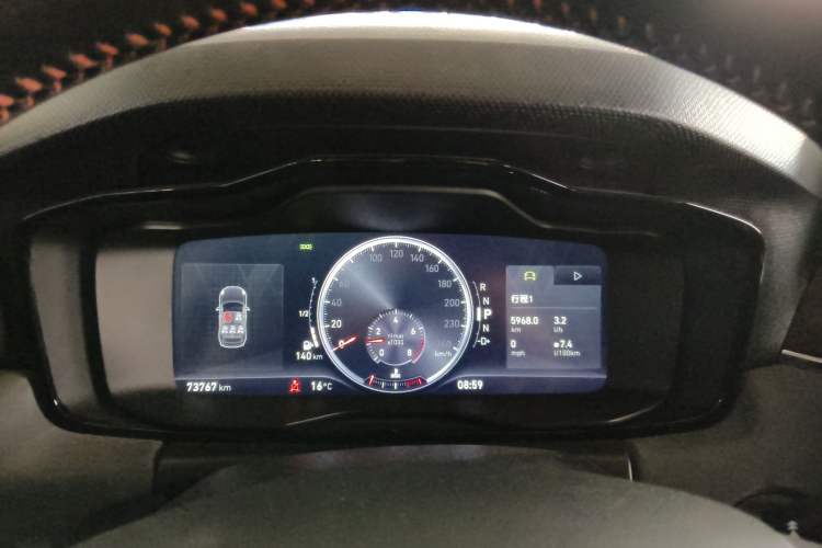 Used Lynk & Co 02 2018 1.5T DCT Two-Wheel Drive Pro Version China V Emission Standard