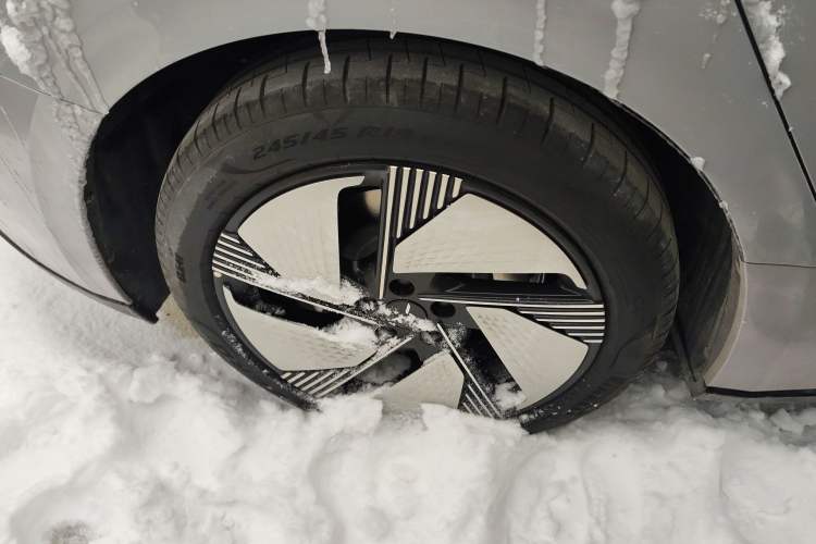 Used Hongqi EH7 2025 640 All-Wheel Drive Smart Selection Edition
