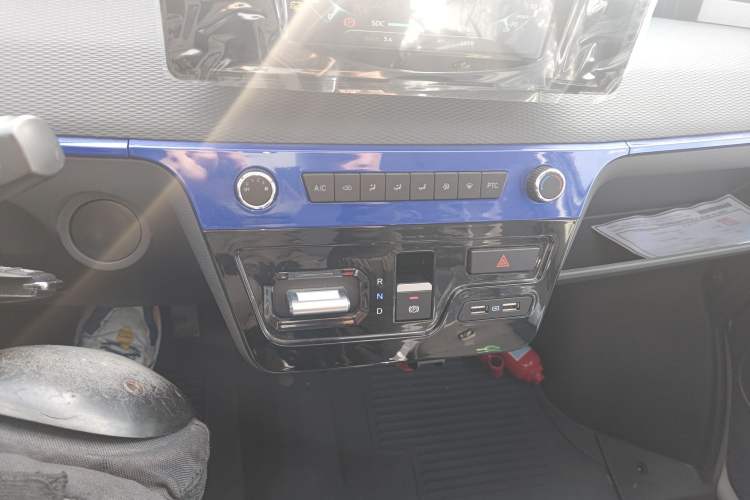 Used Dongfeng Yufeng EM27 2024 EM27L BYD CATL 41.86 kWh
