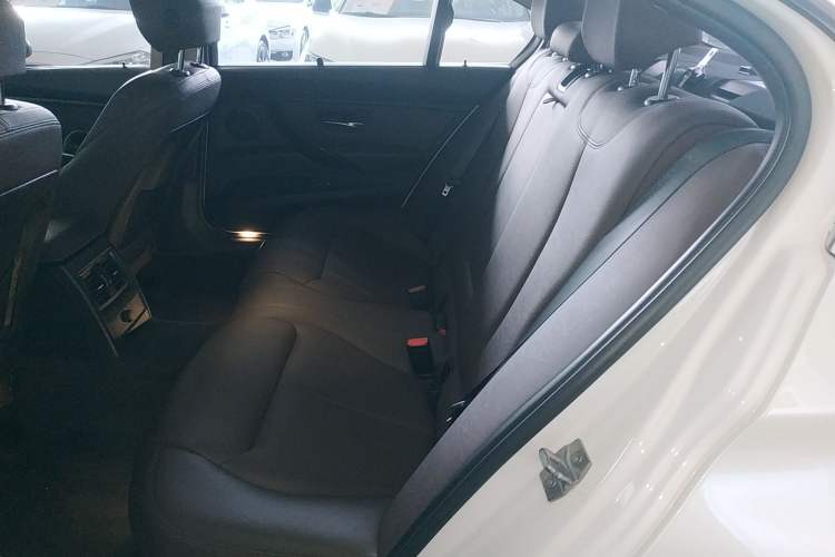 Used BMW 3 Series 2019 320Li Fashion Model
