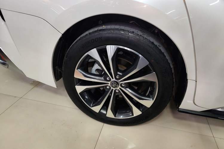 Used Toyota Granvia 2022 2.5L Hybrid Flagship Edition