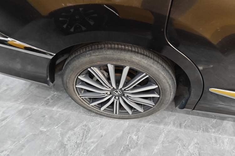 Used Honda Elysion 2022 2.0L eHEV Prestige Edition
