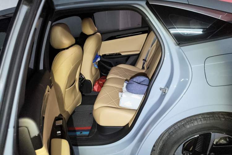 Used  L6 2023 60km PLUS