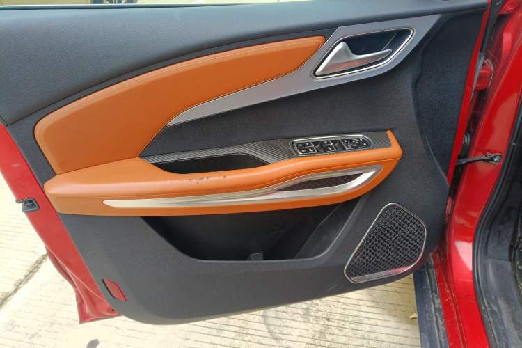 Used Zotye T300 2018 1.5L CVT Luxury Model
