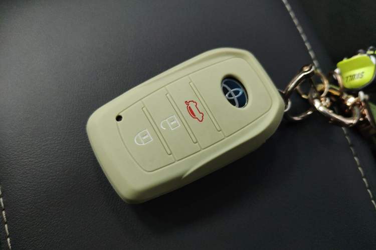 Used Toyota Camry 2024 Dual-Motor 2.0HS Sport Edition