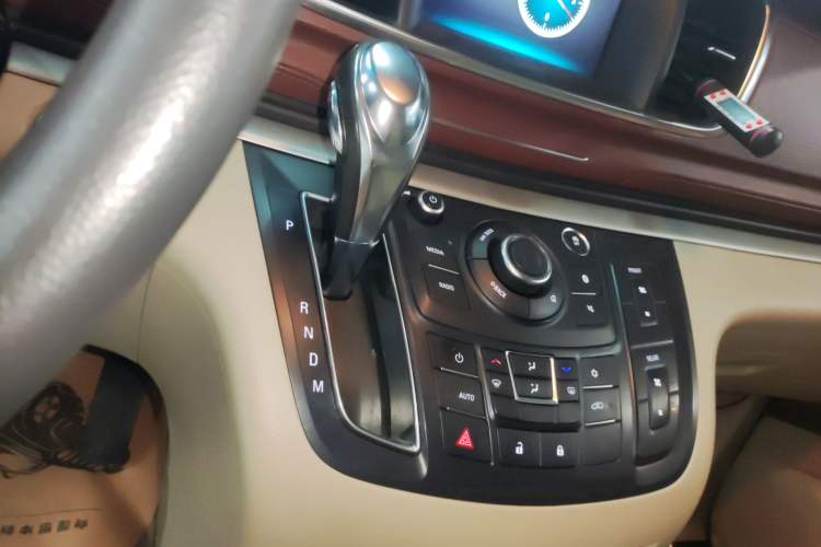 Used Buick GL8 2017 25S Comfort Version China V Standard