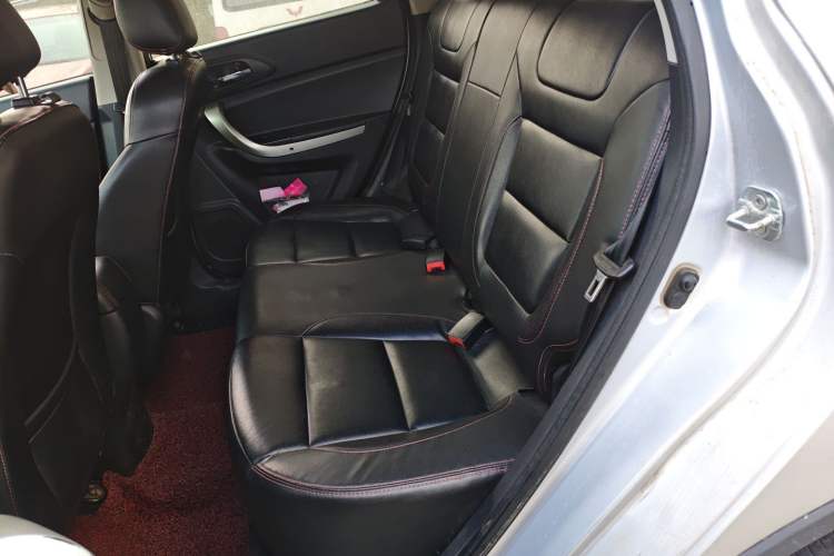 Used Changan CS35 2012 1.6L Manual Luxury Model China IV Standard