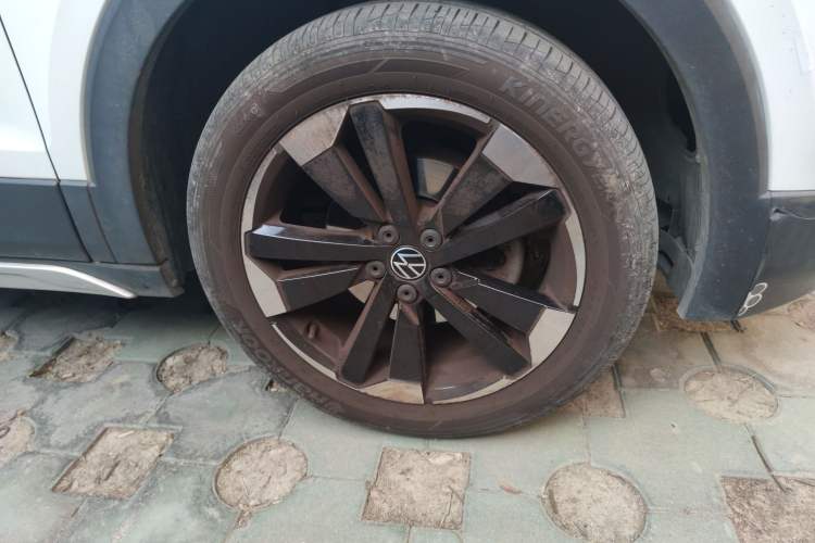 Used Volkswagen Tacqua 2020 1.5L Automatic Yue