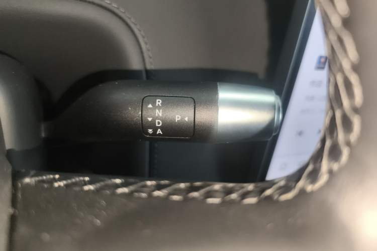 Used Li Auto L8 2023 Pro Model
