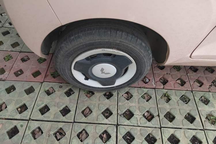 Used Wuling Hongguang MINIEV 2021 Macaron Fashion Edition Lithium-Ion Battery