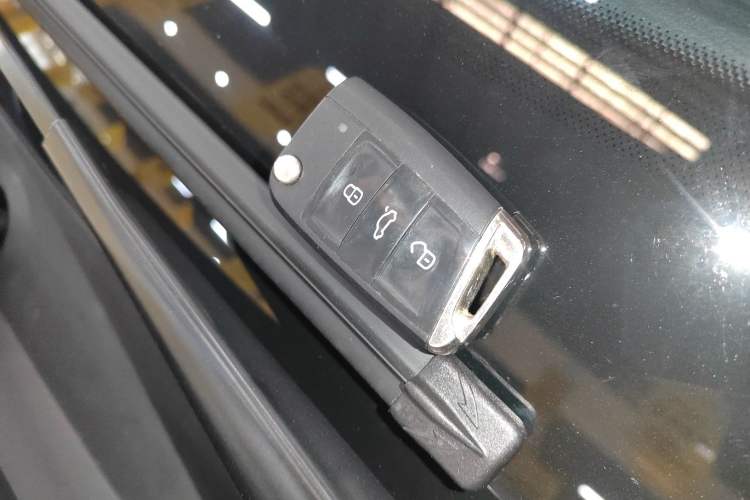 Used Volkswagen Tharu 2020 280TSI Two-Wheel Drive Comfort Edition China VI Standard
