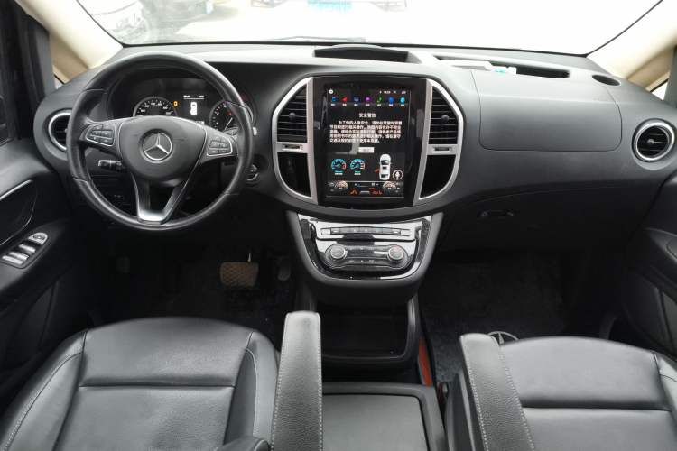 Used Mercedes-Benz Vito 2018 2.0T Business Version China VI Emission Standard