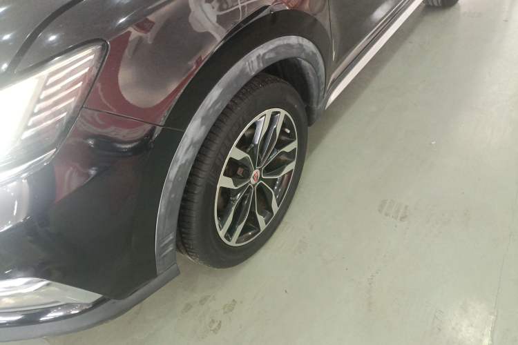 Used Roewe RX5 2016 30T Two-Wheel Drive Automatic Internet Smart Edition