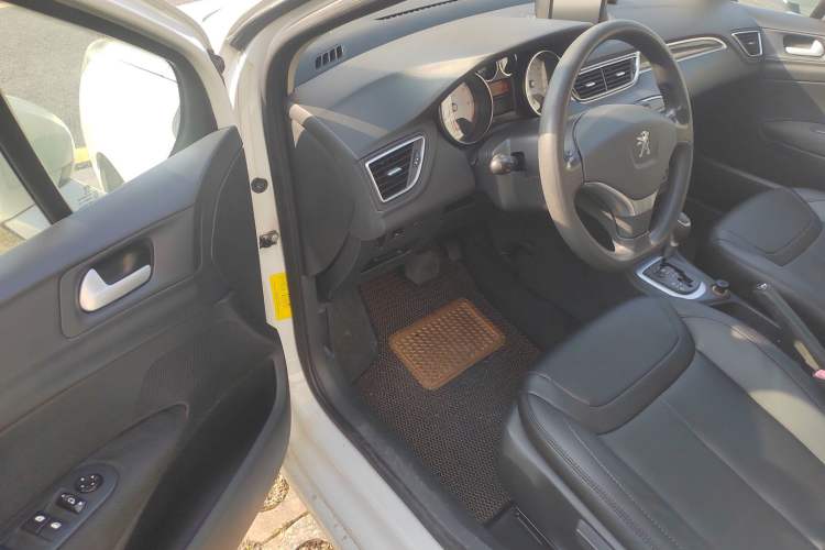 Used Peugeot 308 2014 Enjoy Edition Classic 1.6L Automatic Premium Model