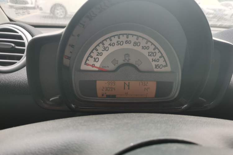 Used smart fortwo 2013 1.0 MHD Hardtop Chocolate Special Edition
