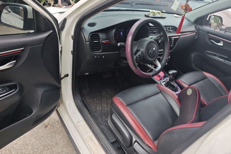 Used Kia KX Cross 2017 1.4L AT GLS
