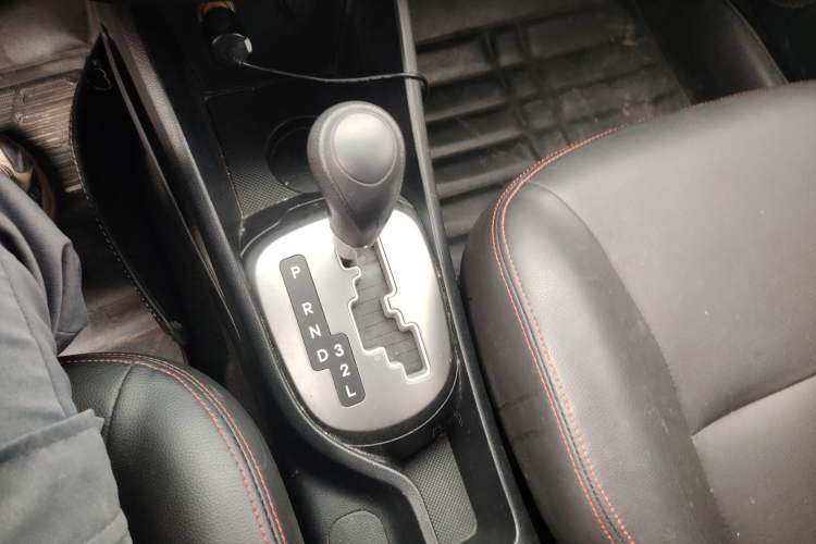 Used Kia K2 2015 Sedan 1.4L Automatic GLS
