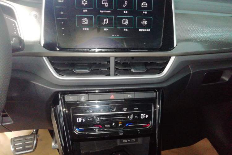 Used Volkswagen T-ROC 2023 300TSI DSG Two-Wheel-Drive Chen Guang Edition