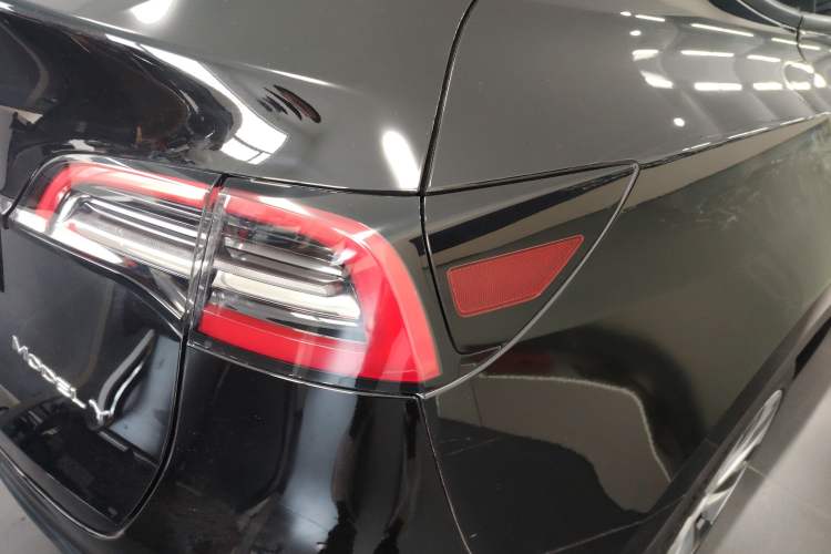 Used Tesla Model Y 2021 Standard Range Rear-Wheel Drive Version