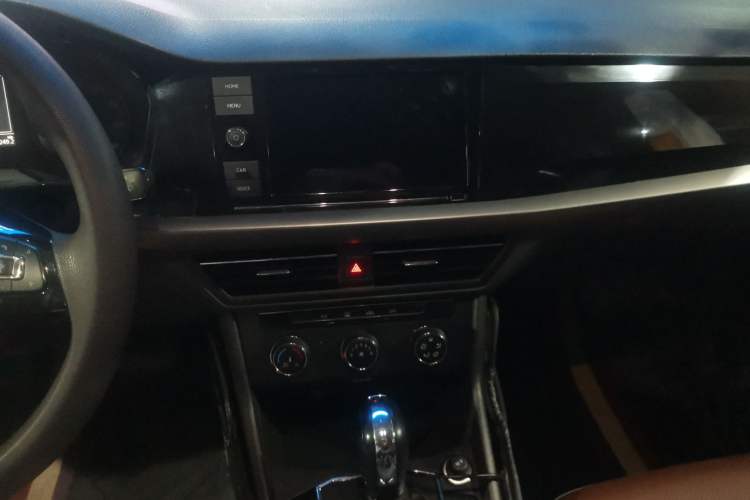 Used Volkswagen Lavida 2019 1.5L Automatic Comfort Edition China VI Standard
