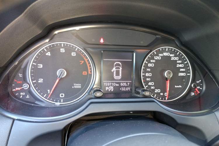 Used Audi Q5 2013 40 TFSI Ambition
