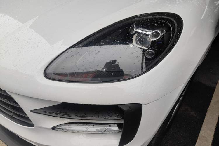 Used Porsche Macan 2018 Macan 2.0T