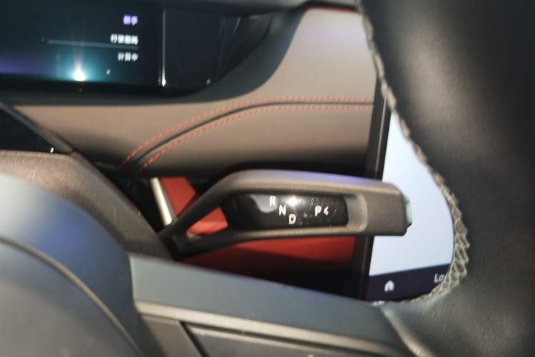 Used  SU7 2024 Four-Wheel Drive Ultra-Long Range Advanced Intelligent Driving Max Edition
