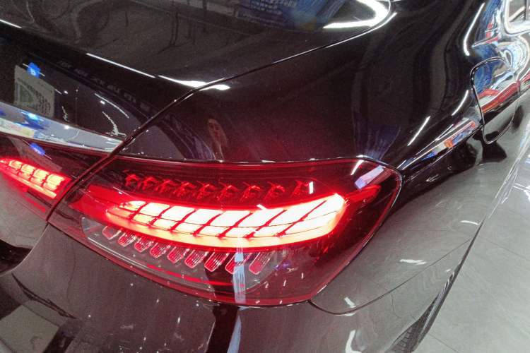 Used Mercedes-Benz E-Class 2021 Facelift E 260 L