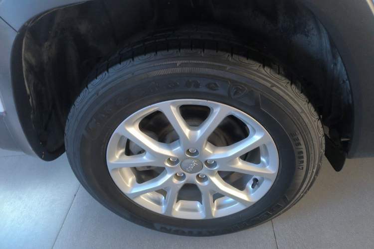 Used  Cherokee 2016 2.4L Professional Smart Version
