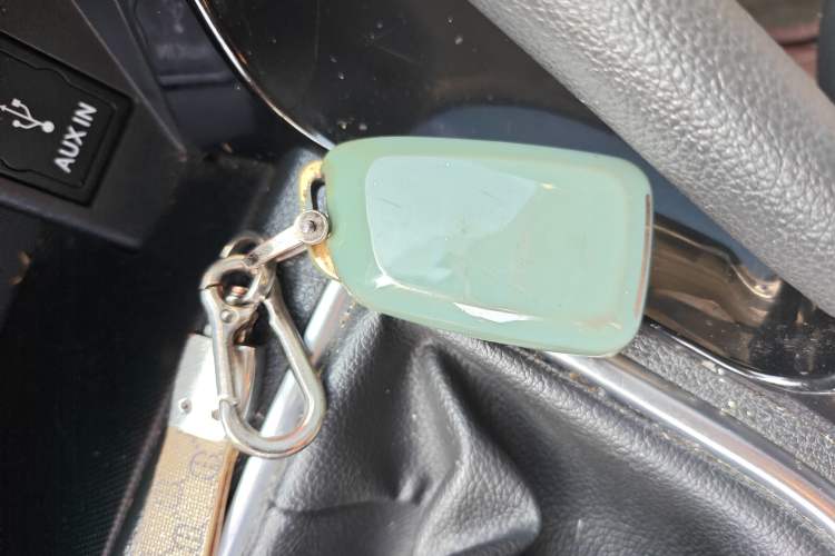 Used Dongfeng Aeolus AX7 2016 1.4T Manual Zhuyue Model
