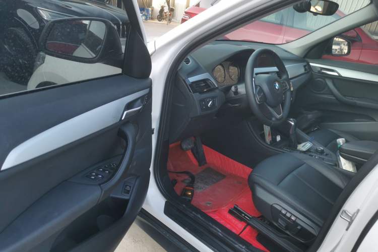 Used BMW X1 2019 sDrive20Li Leading Model