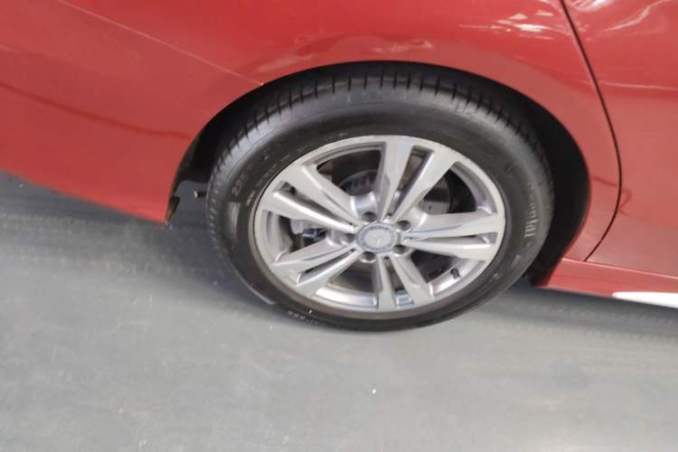 Used Mercedes-Benz C-Class 2017 Facelift C 200 L Sport Edition
