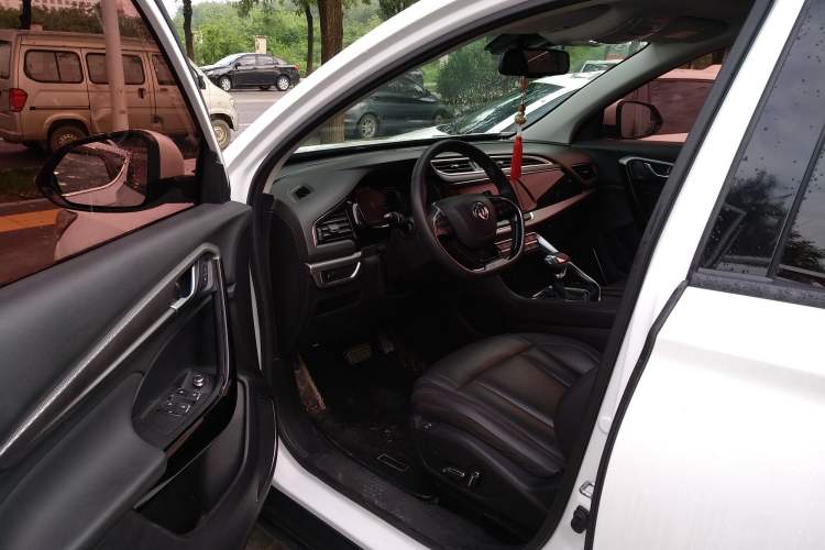 Used Dongfeng Aeolus AX7 2019 1.6T Automatic AI Navigation Model China V Standard
